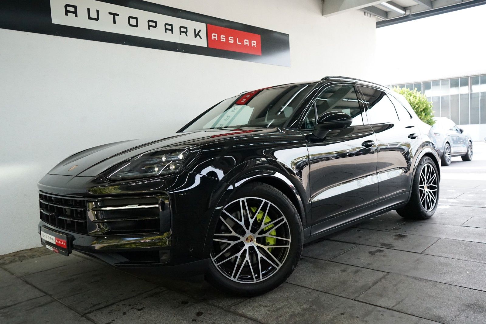Porsche Cayenne E-Hybrid/P-Display/18W/HeadUP/AHK/HD/360