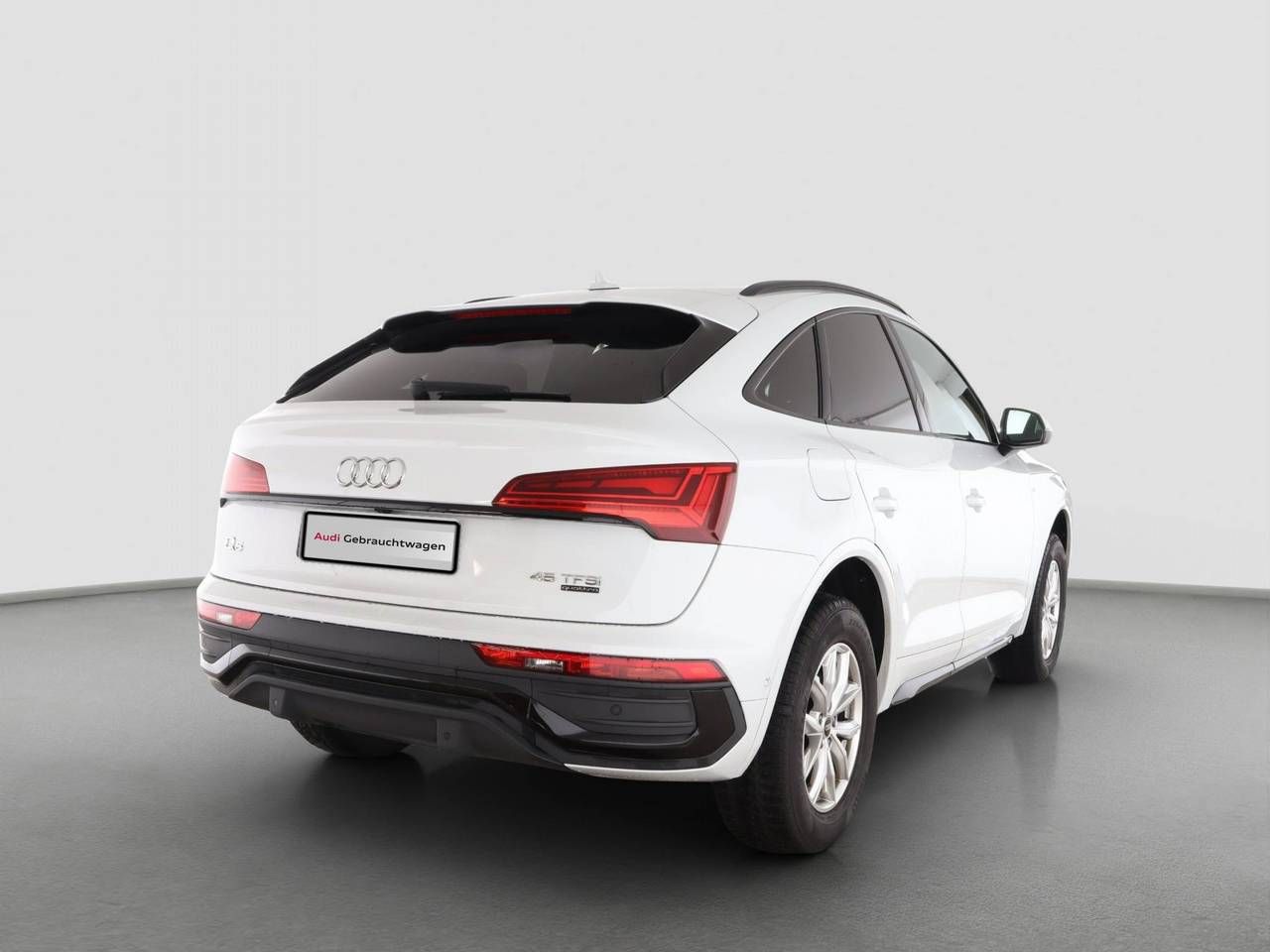 Audi Q5 Sportback 45 TFSI quattro S Line - Samsaru's Car Outlet
