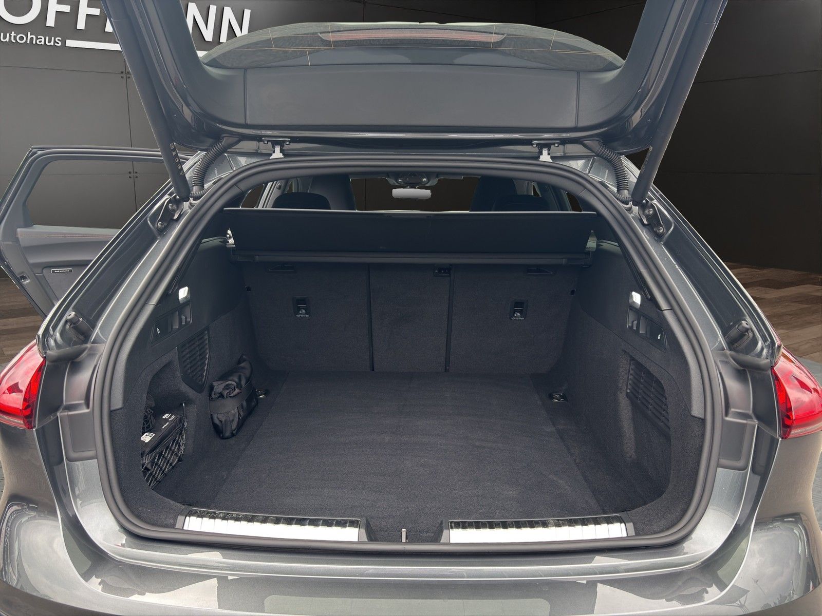 Audi A5 Avant TDI q. S line Matrix+HuD+B&O