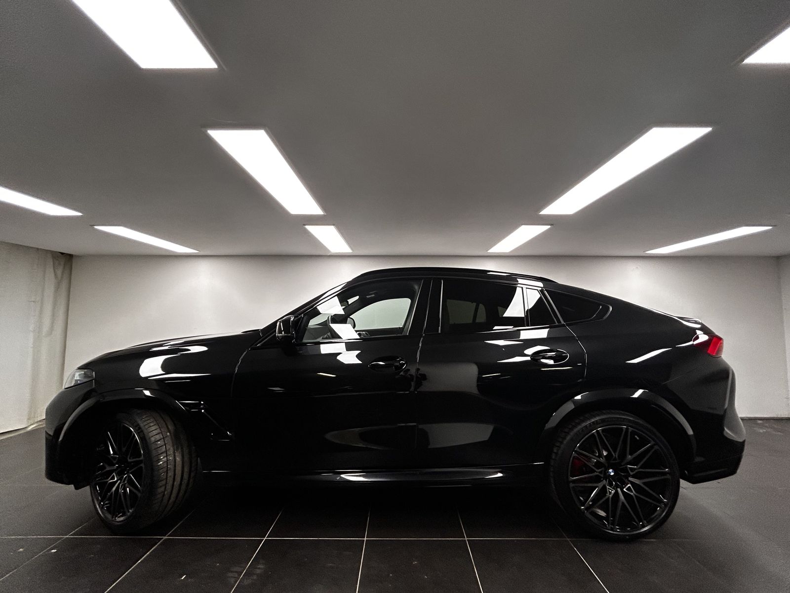 BMW X6 M Competition Harman/Kardon Pano. AHK Massage