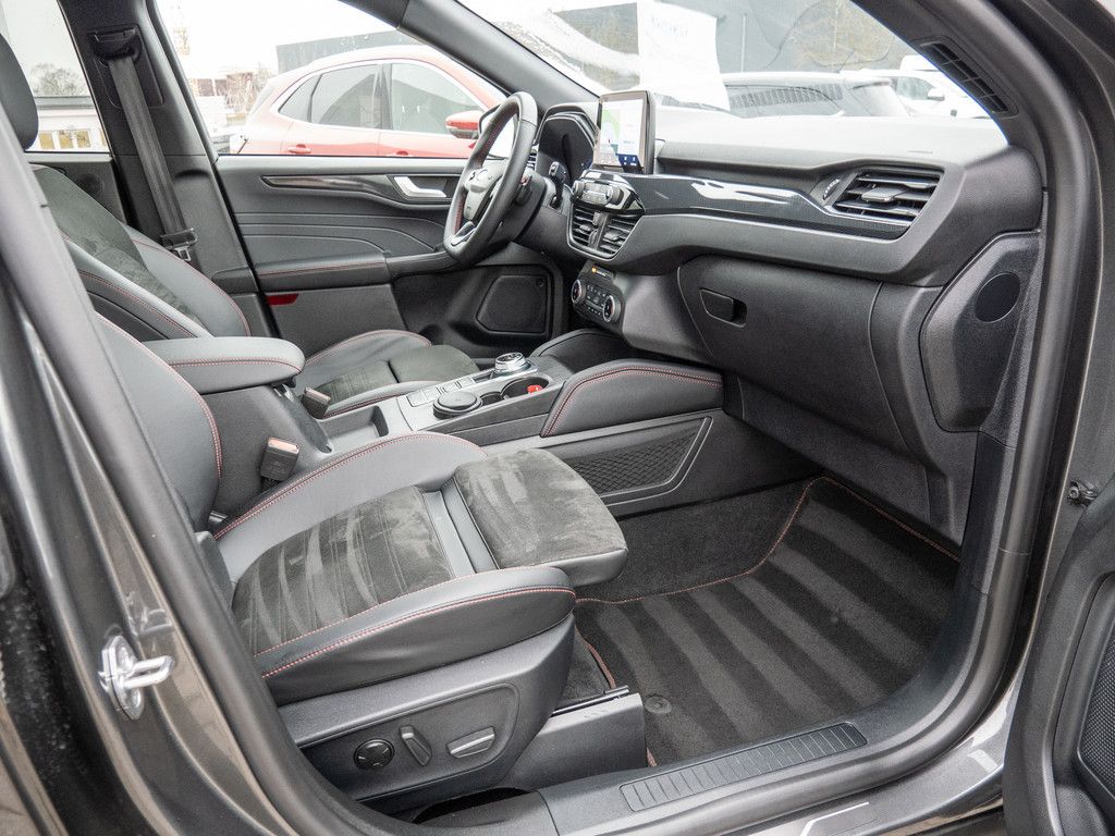 Ford KUGA ST-LINE X - Samsaru's Car Outlet