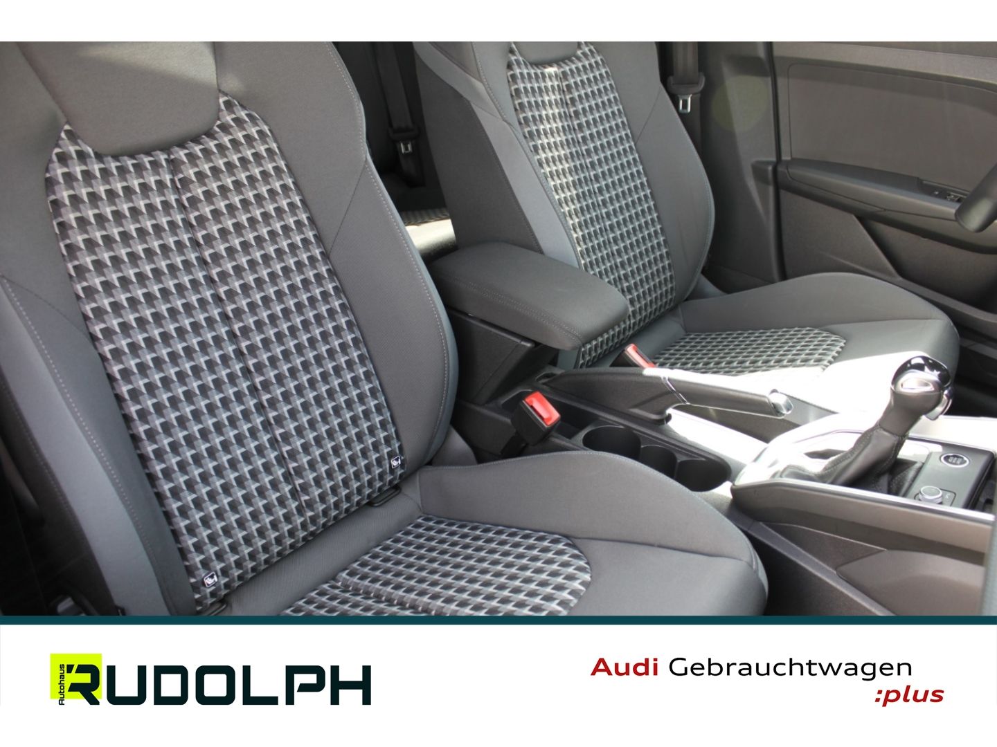 Audi A1 Sportback advanced 30 TFSI S-tronic LED NAVI