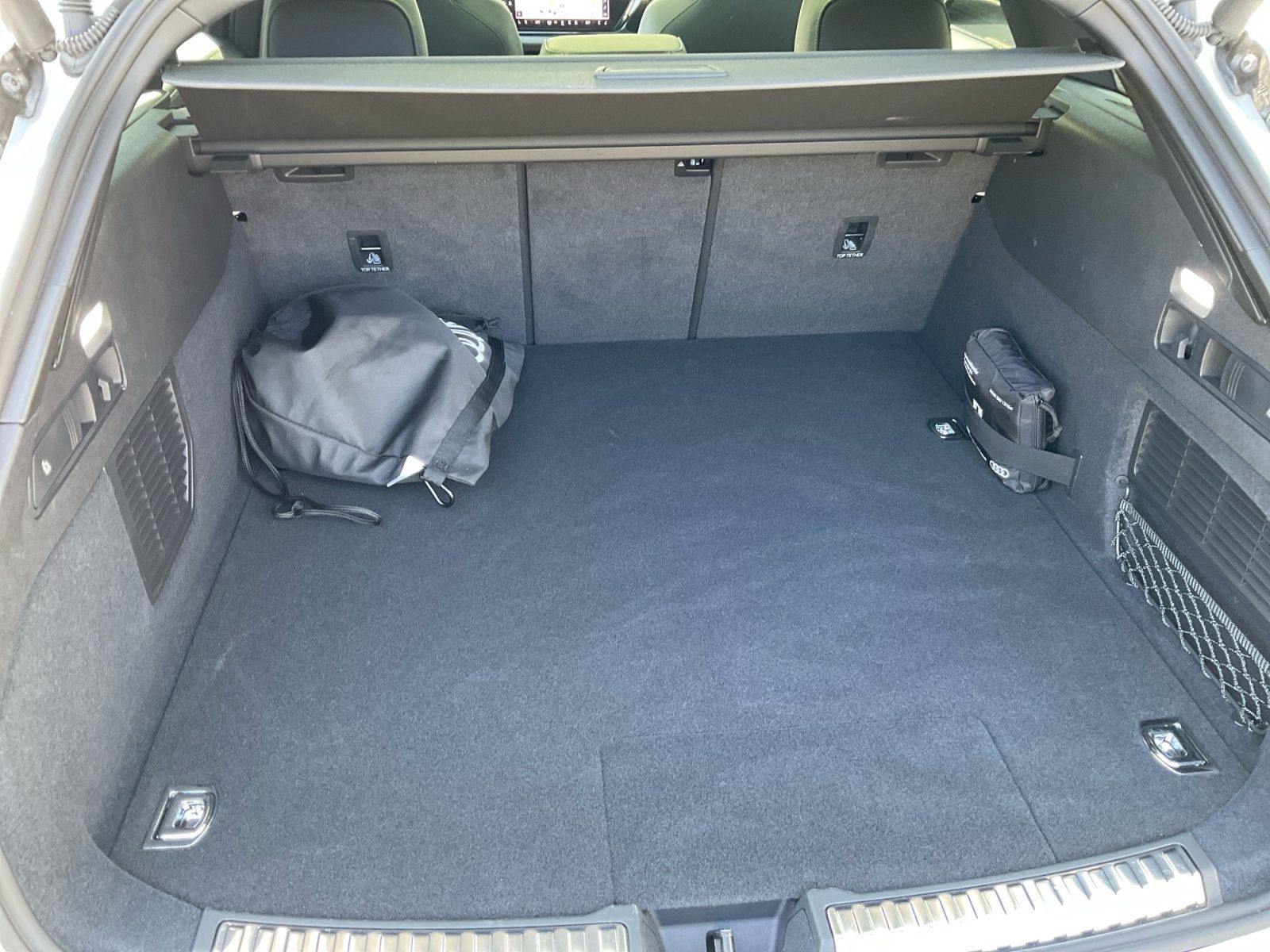 Audi A5 Avant e-Hybrid 2x S-line Pano Matrix B&O AHK