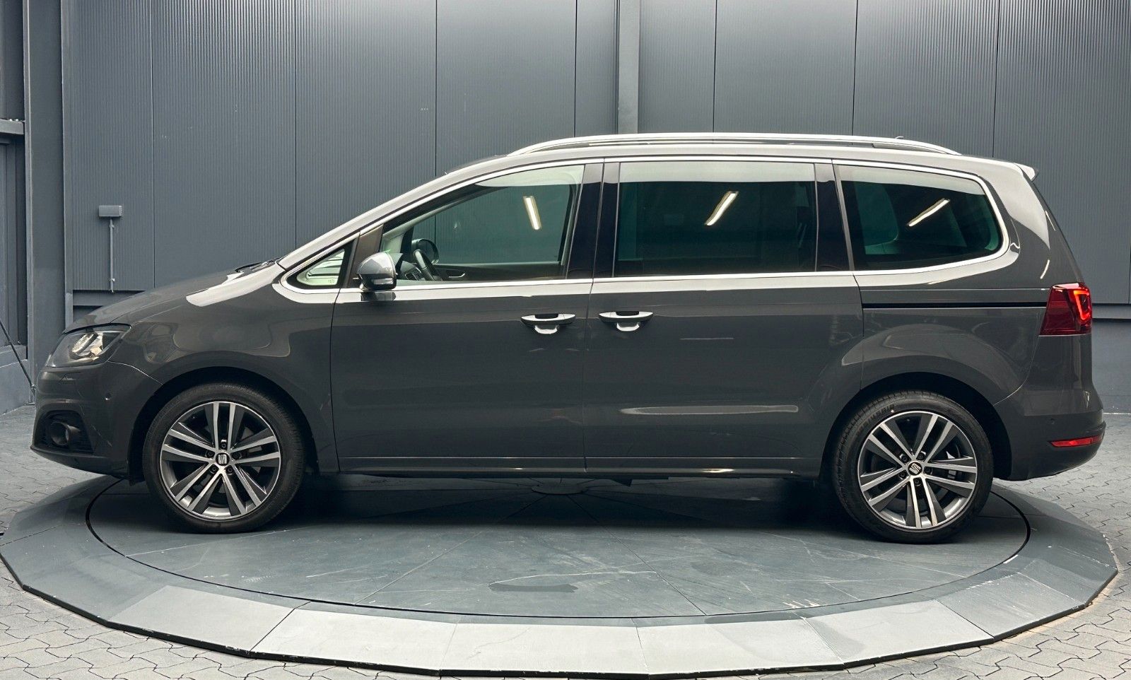 Seat Alhambra FR-Line *18Zoll*PANORAMA*Technologie*