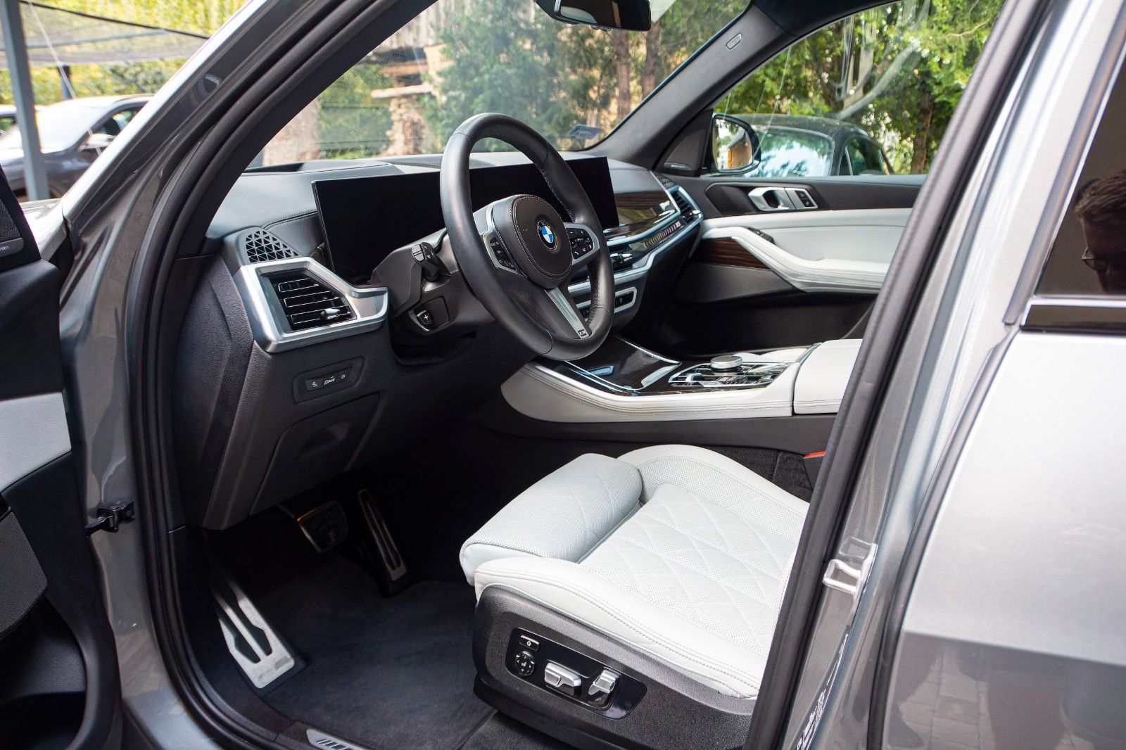 BMW X5 30d M SPORT.LUFTF.SOFTCL.PANORAMA.H/K.AHK.360