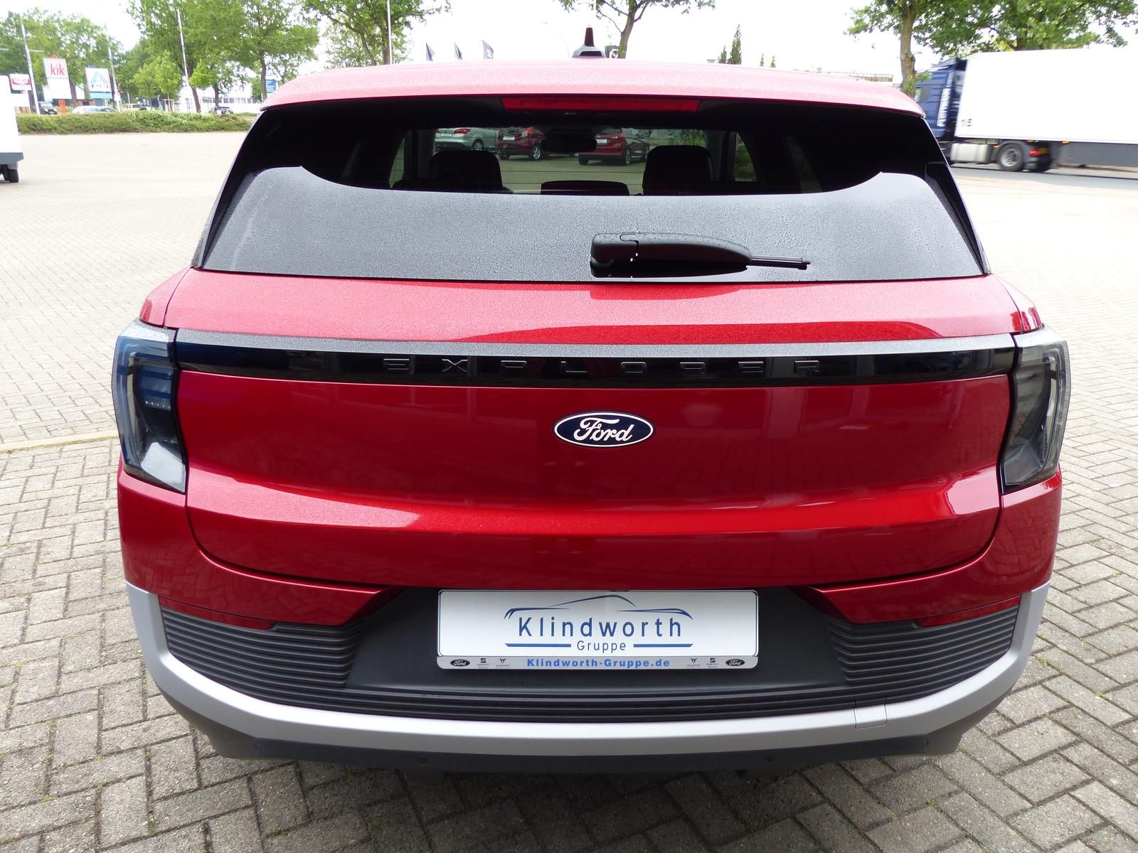 Ford Explorer RWD 77 kWh 210 KW Wärmepumpe,360°Kamera