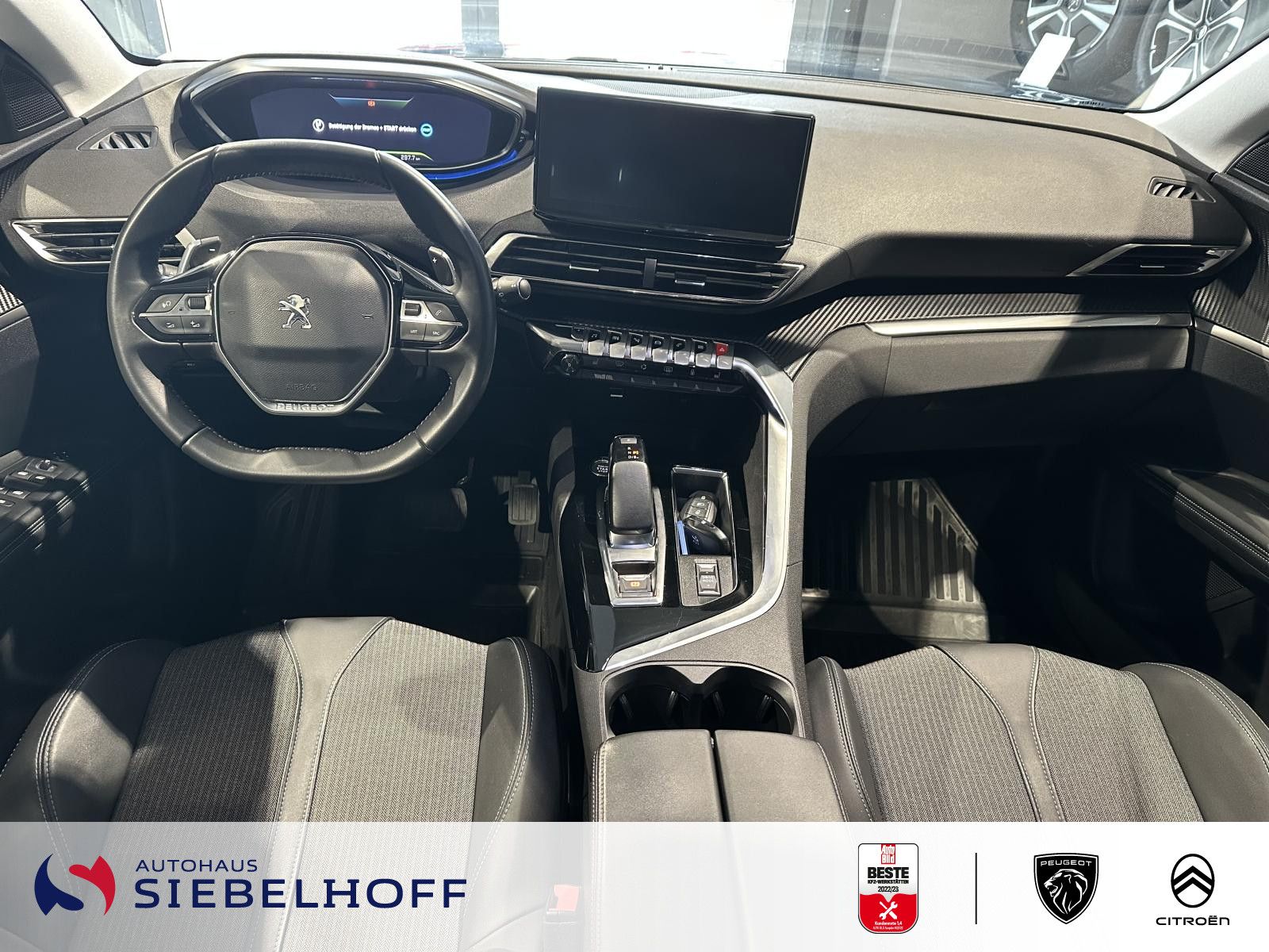 Peugeot 3008 Allure Hybrid 225 e-EAT8