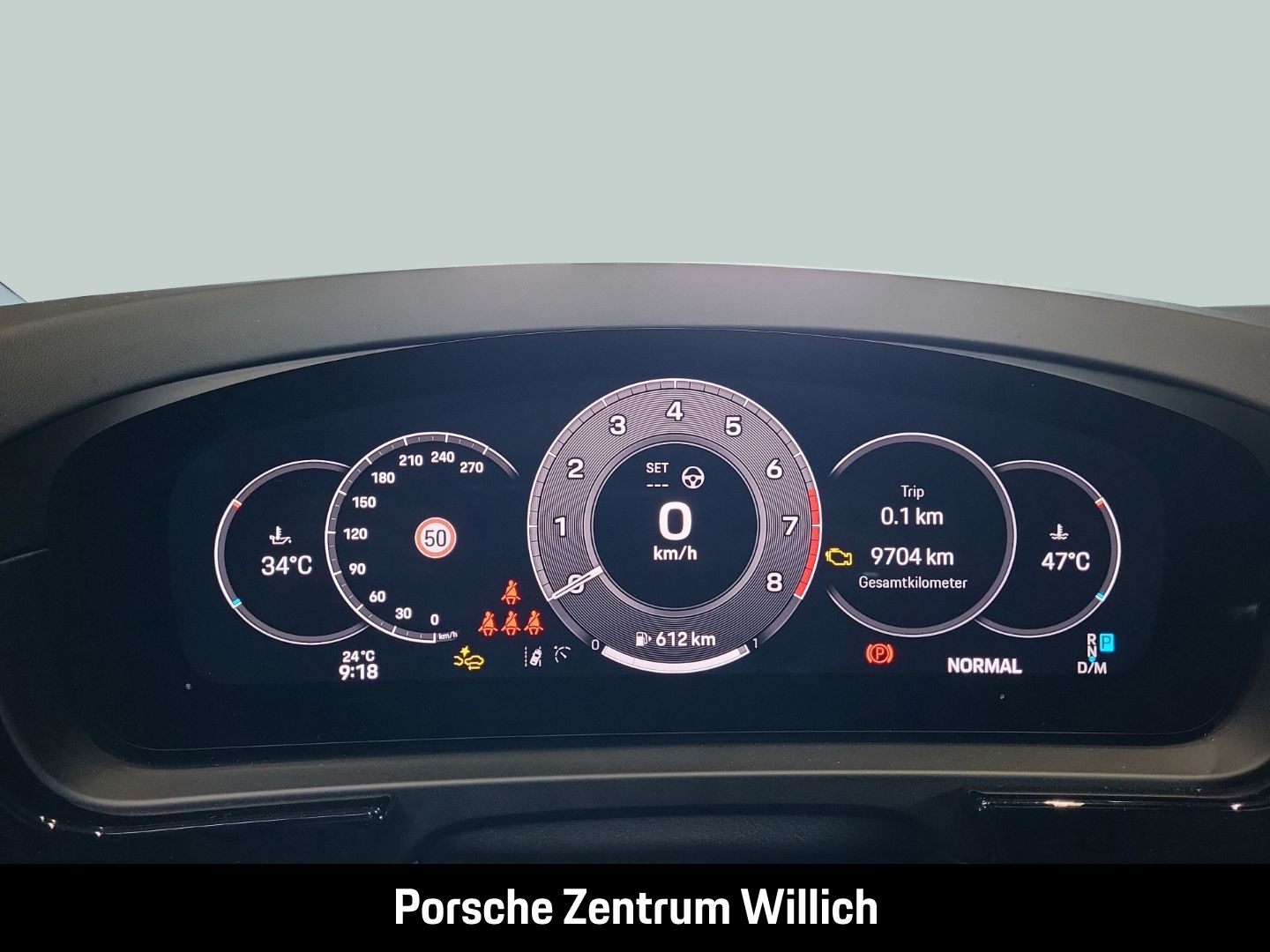 Porsche Cayenne Panoramadach Luftfederung LED-Matrix