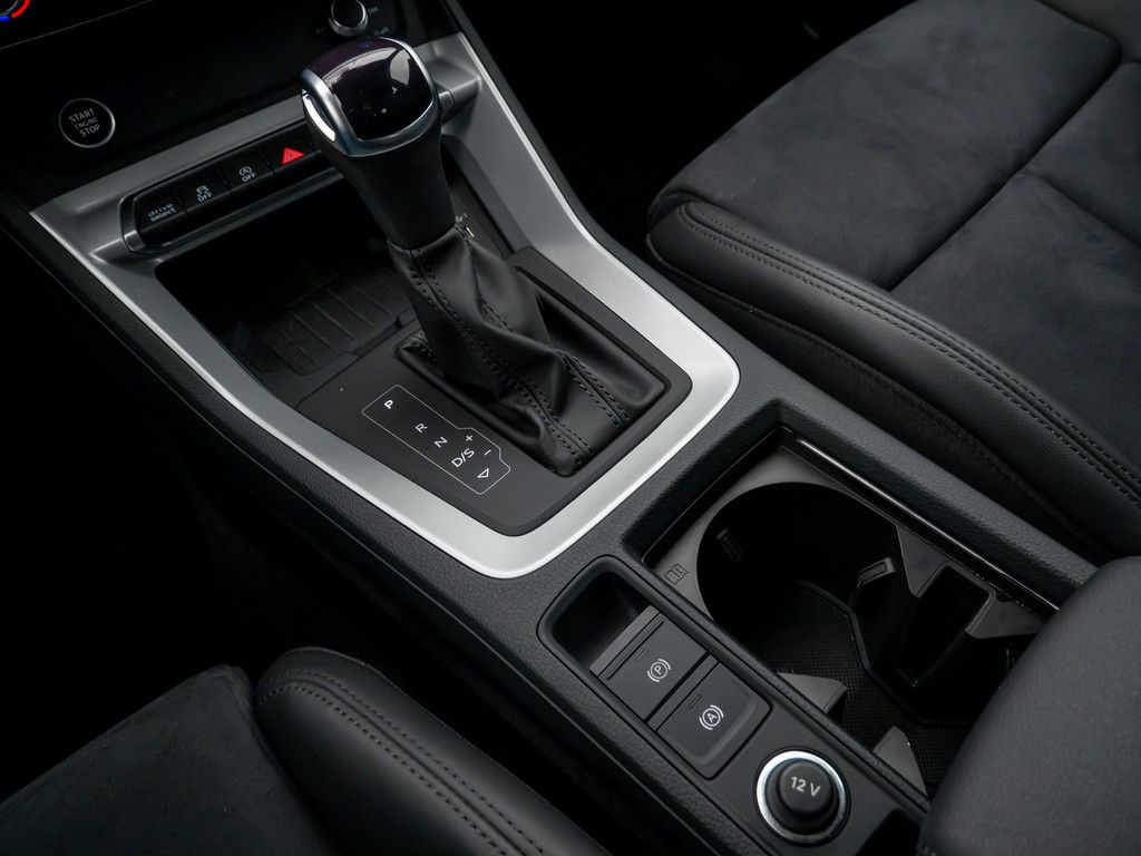 Audi Q3 S line 35 TDI quattro S tronic - Samsaru's Car Outlet