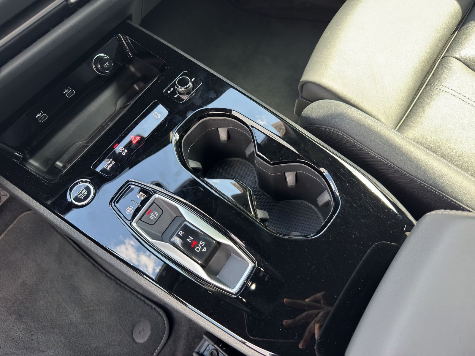 Audi A5 Avant TFSI Q S LINE EDIT LM19 AHK HuD MATRIX