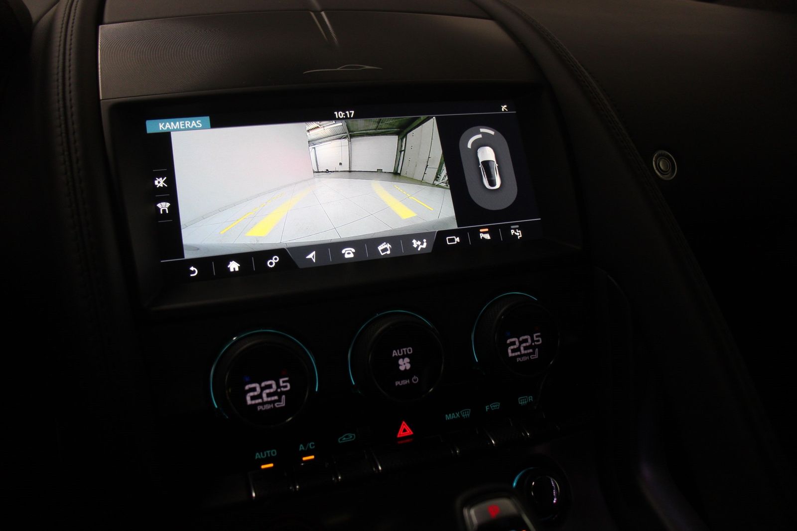 Jaguar F-Type Coupe P575 AWD R75 Pano DAB LED RFK PDC
