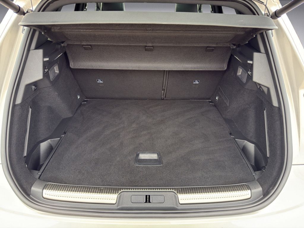 DS Automobiles DS 7 Crossback PT 180 Aut. Rivoli LEDER NAVI