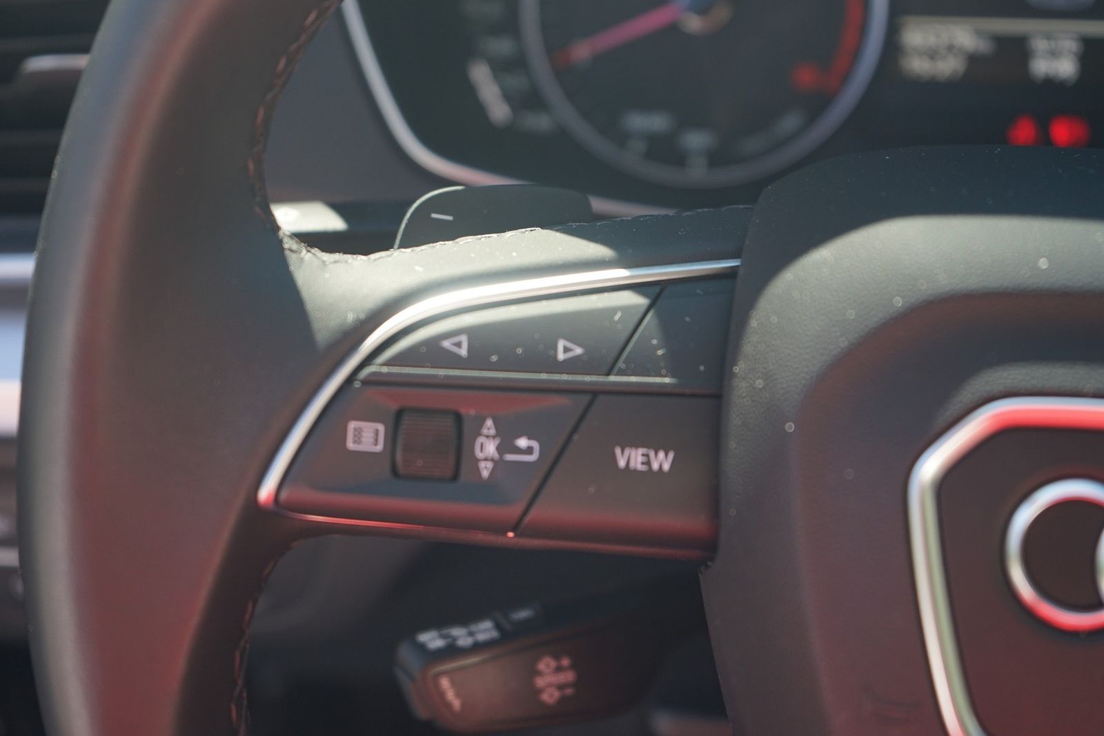 Audi Q5 40 2.0 TDI quattro - Samsaru's Car Outlet