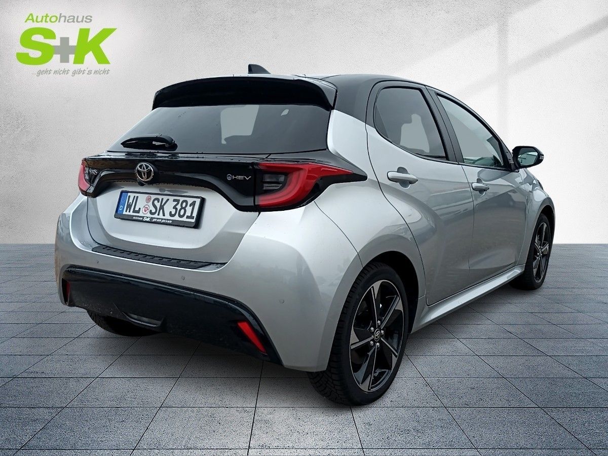 Toyota Yaris 1.5 Hybrid Style PLUS*CARPLAY+LED+PDC+NAVI