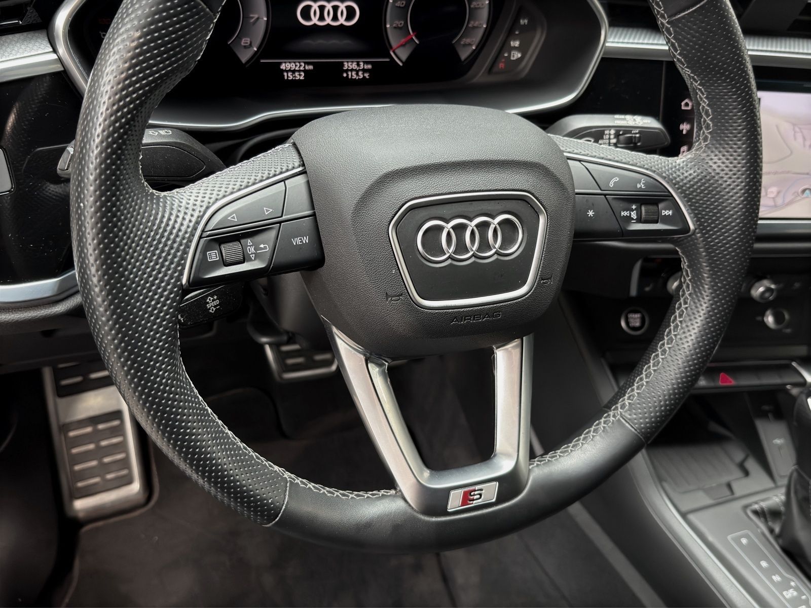 Audi Q3 40 TFSI Q 2x S LINE - Samsaru's Car Outlet