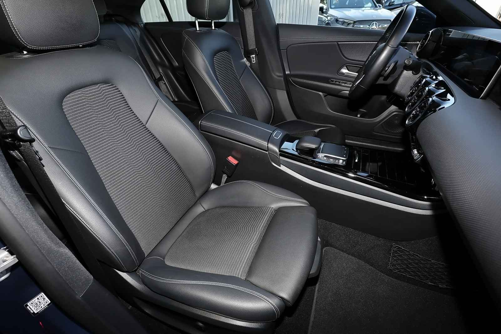 Mercedes-Benz CLA 250 4M - Samsaru's Car Outlet