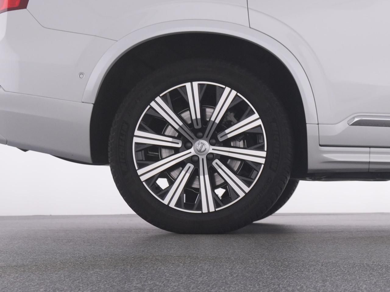 Volvo XC90 B5 AWD Ultimate Bright+WINTERPAK+360°+AHK+