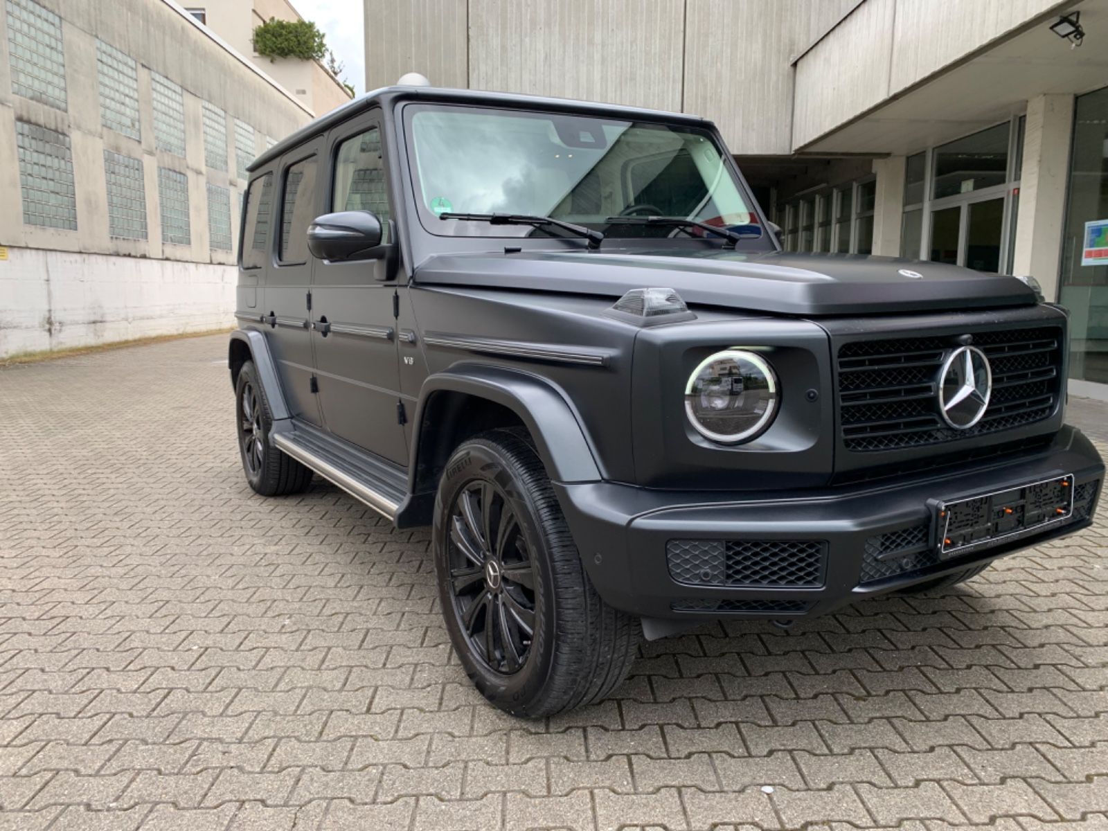 Mercedes-Benz G 500 Exklusiv - Samsaru's Car Outlet