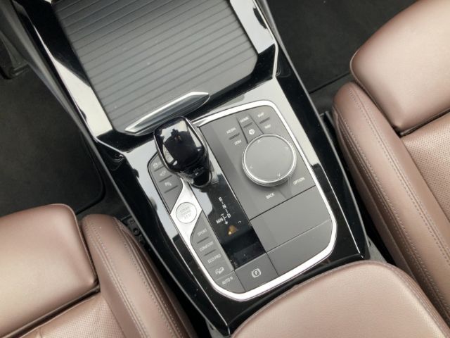 BMW X3 xDrive 20d StandHZG AHK-klappbar AHK El. Fond