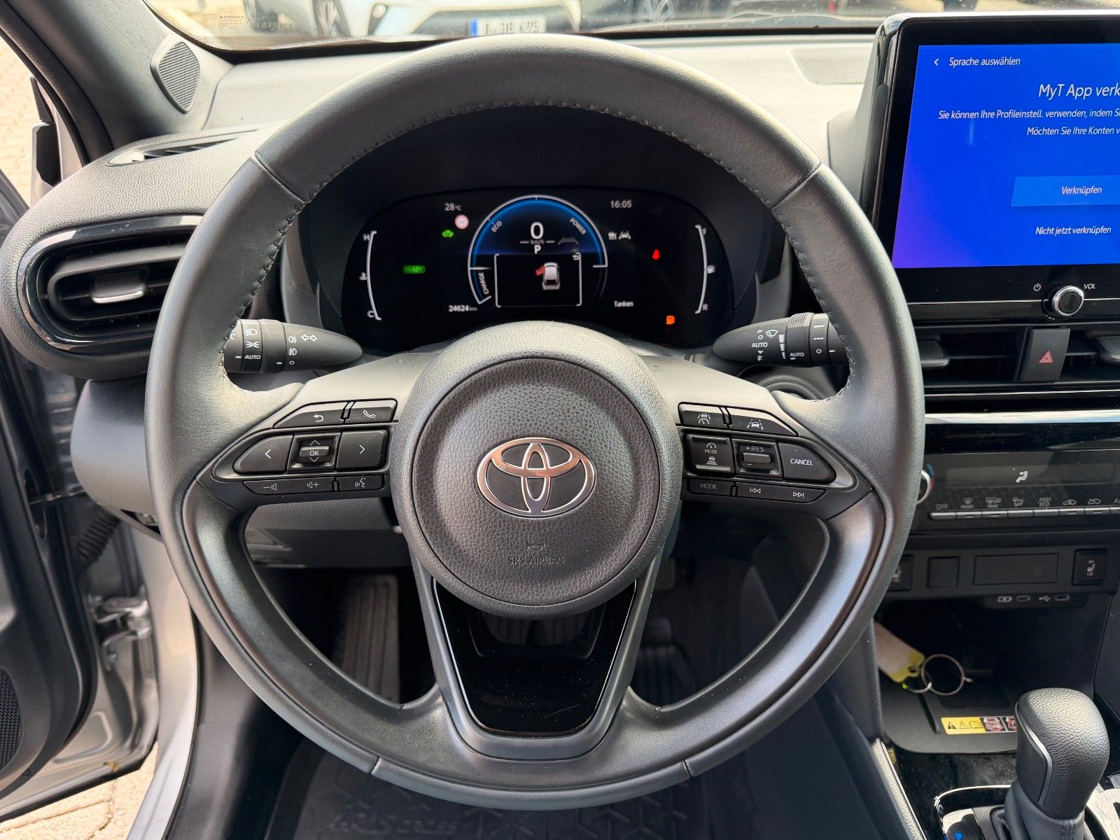 Toyota Yaris Cross 1.5l Hybrid Style*SHZ,Navi,PDC v+h*