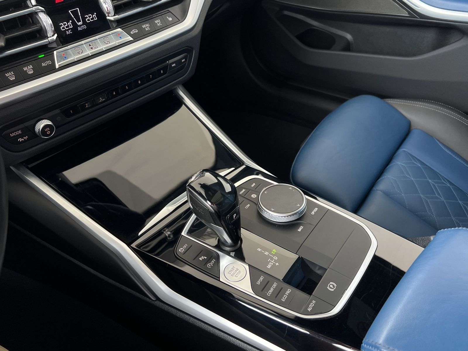 BMW 330i xDrive Touring M-Sport - Samsaru's Car Outlet