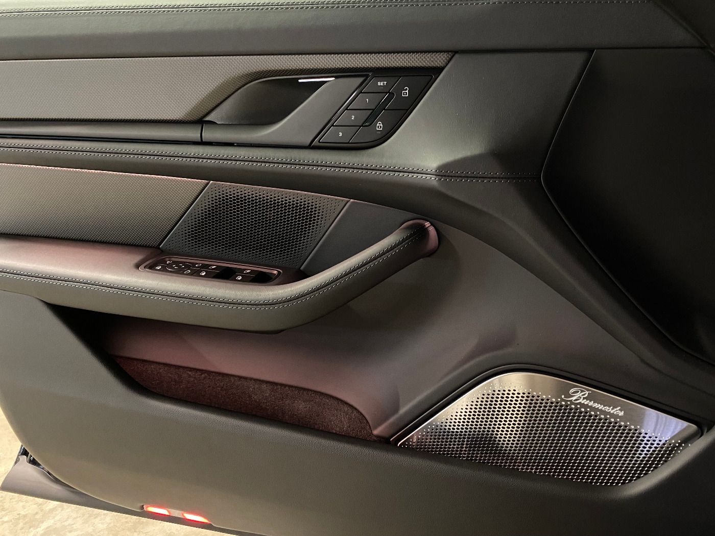 Porsche Taycan Turbo S | Dynamikpaket | Burmester |