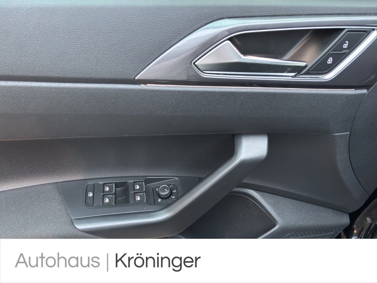 Volkswagen Taigo 1.0 TSI DSG Style - Samsaru's Car Outlet
