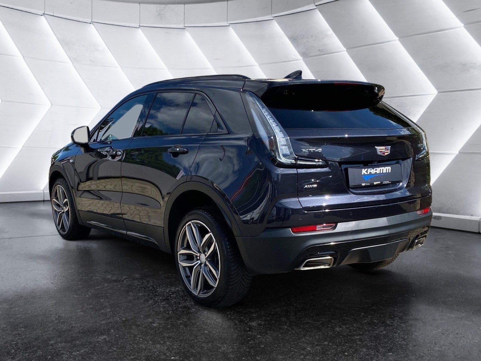 Cadillac XT4 2.0 T Sport AWD AHK+360 Kamera+Panorama