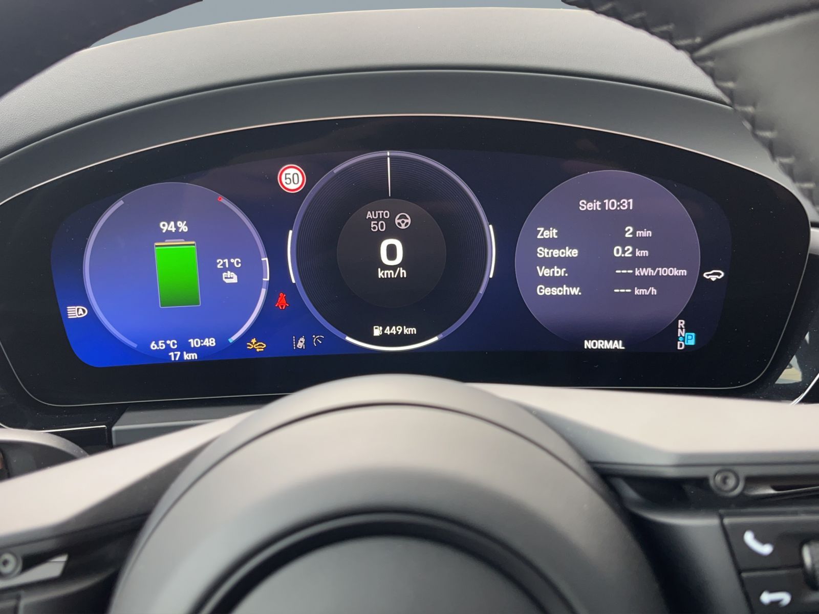 Porsche Macan 4 - Samsaru's Car Outlet