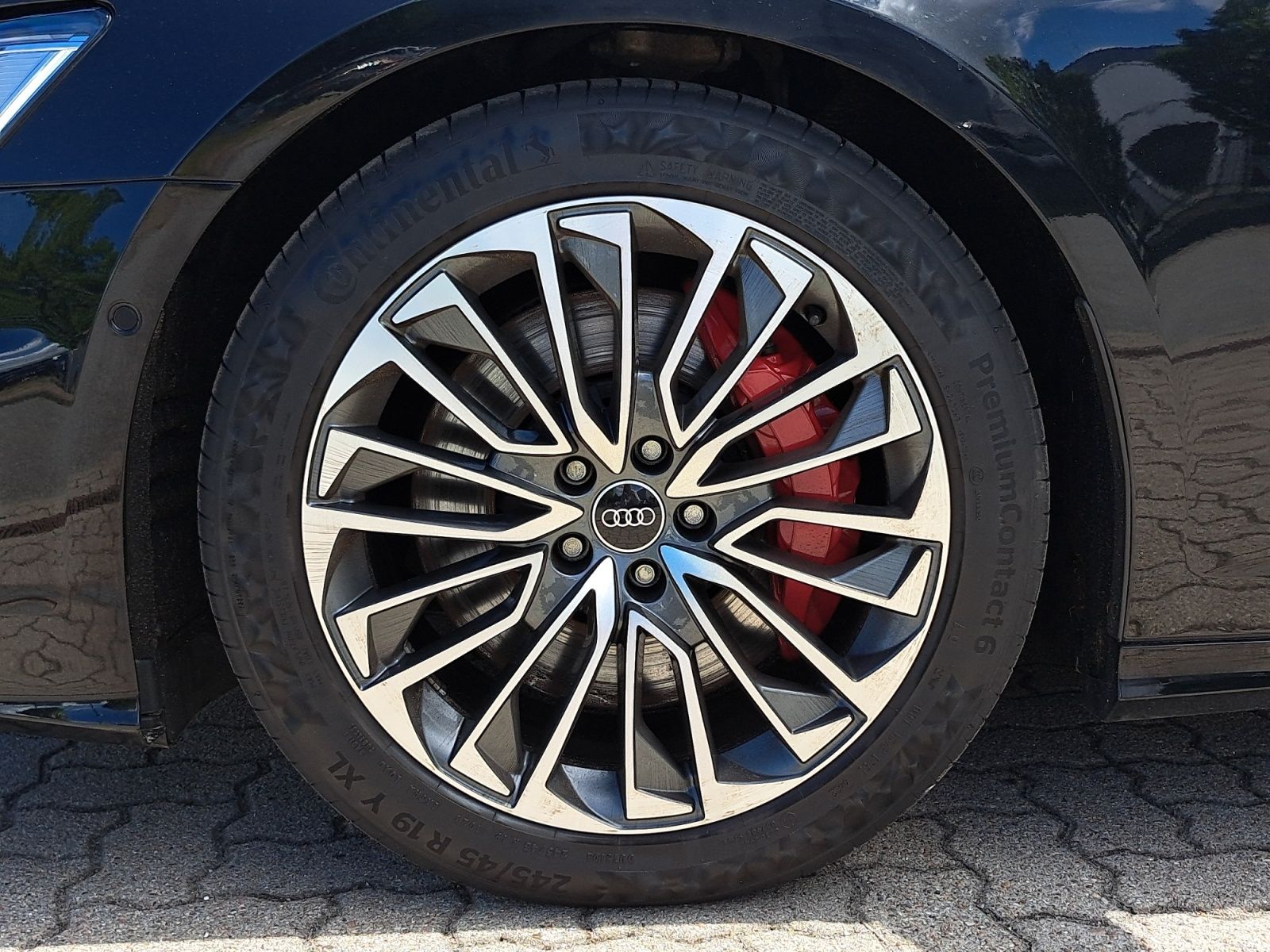 Audi A6 Avant S line 55 TFSIe quattro S tronic AHK NA