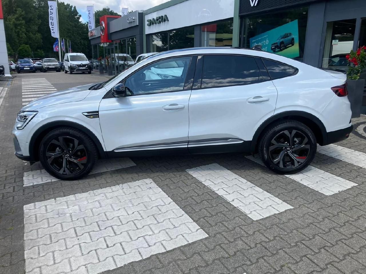 Renault Arkana R.S. LINE TCe 160 EDC - Samsaru's Car Outlet