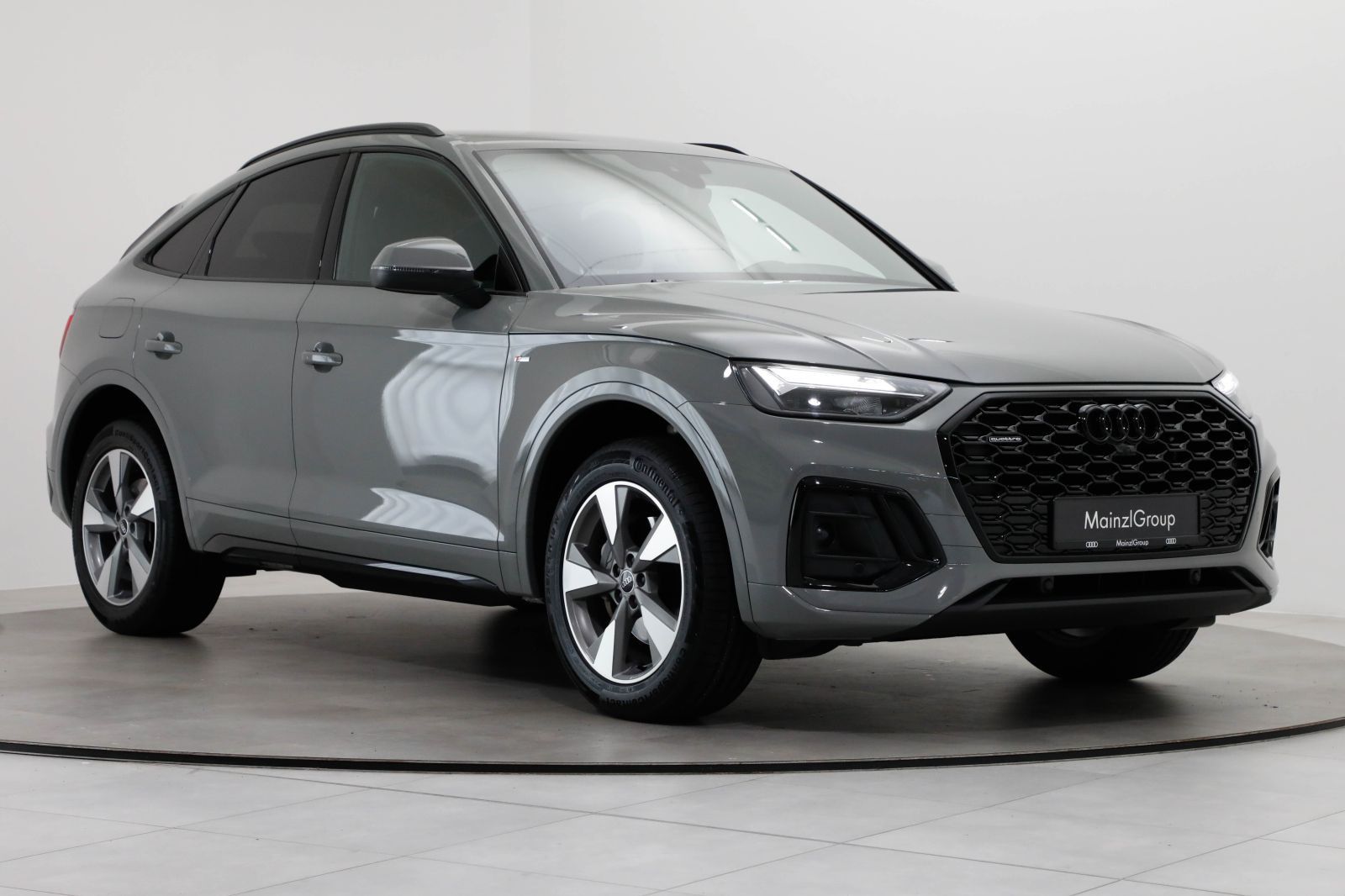 Audi Q5 Sportback 40 TDI quattro S tronic S line AHK