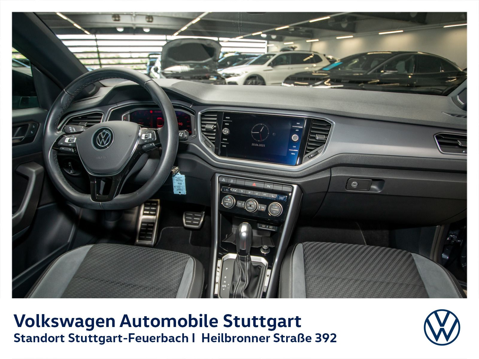 Volkswagen T-Roc R-Line - Samsaru's Car Outlet
