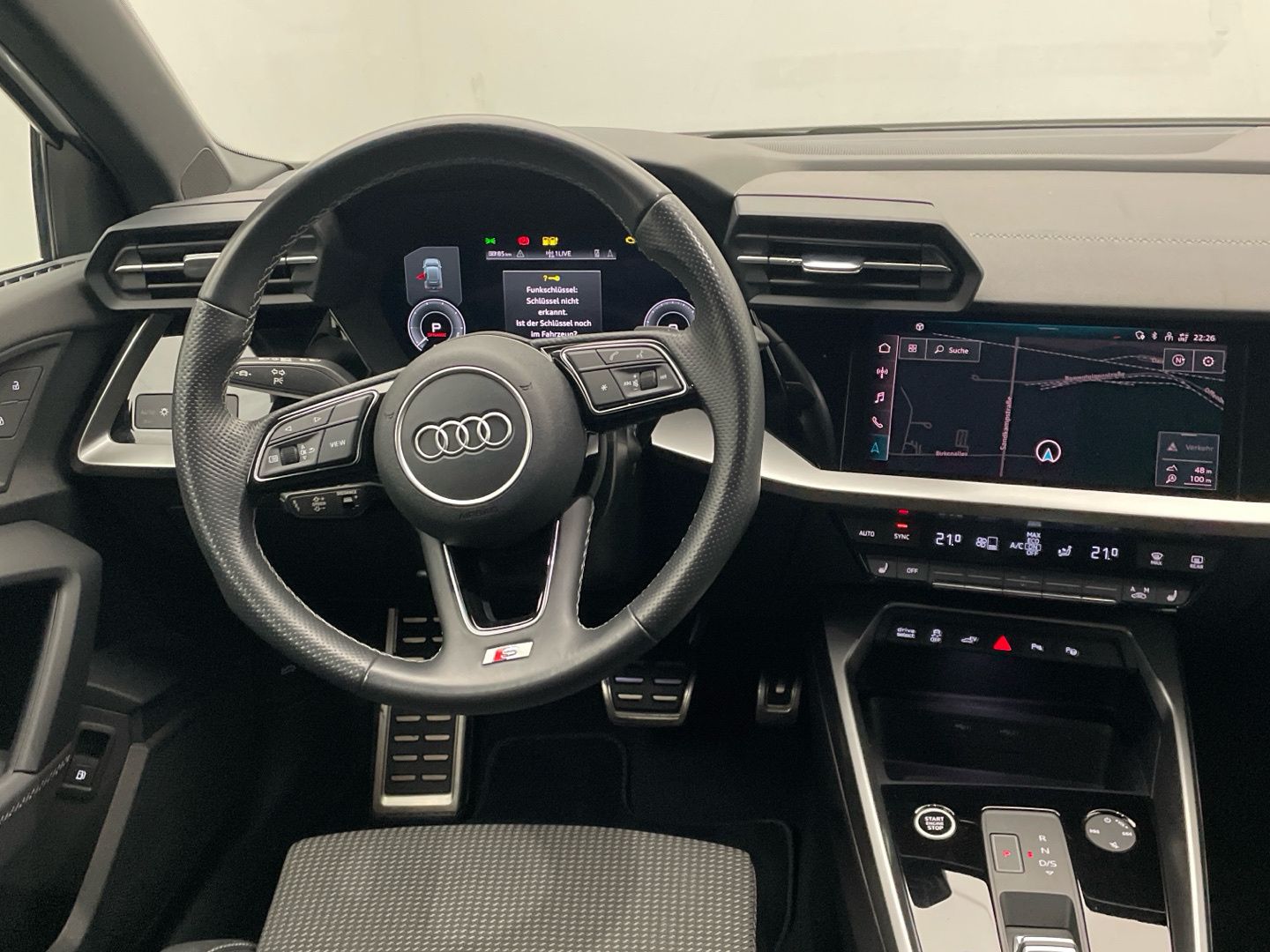 Audi A3 Sportback 45 TFSI e S line S tronic MMI LED