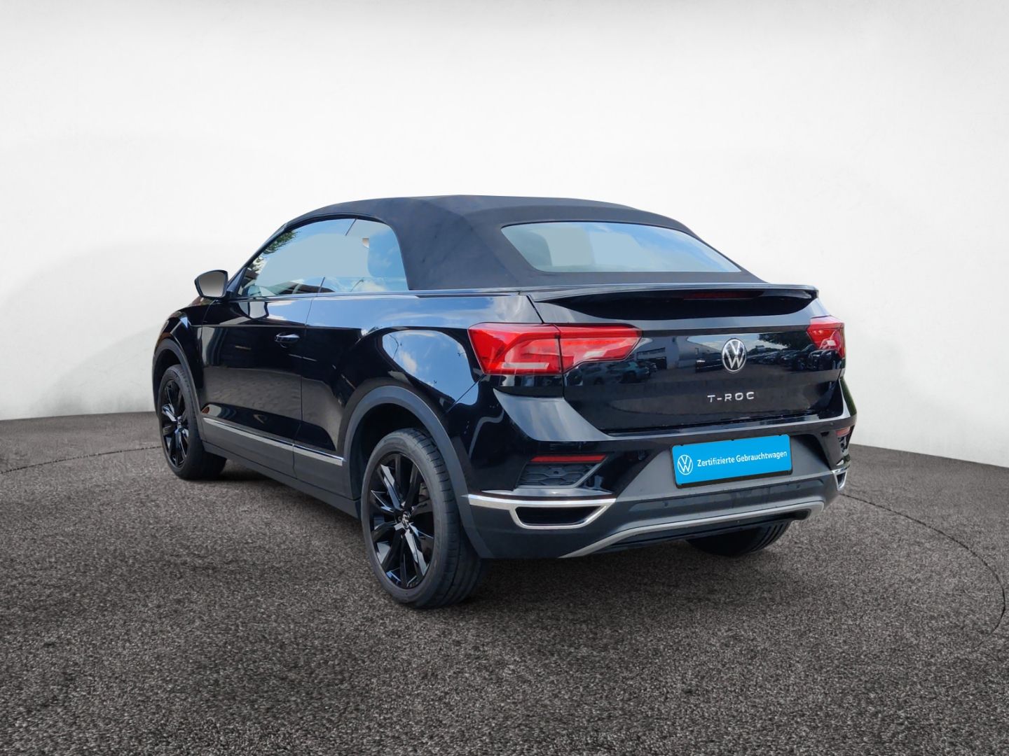 Volkswagen T-Roc Cabriolet 1.0 TSI Style - Samsaru's Car Outlet