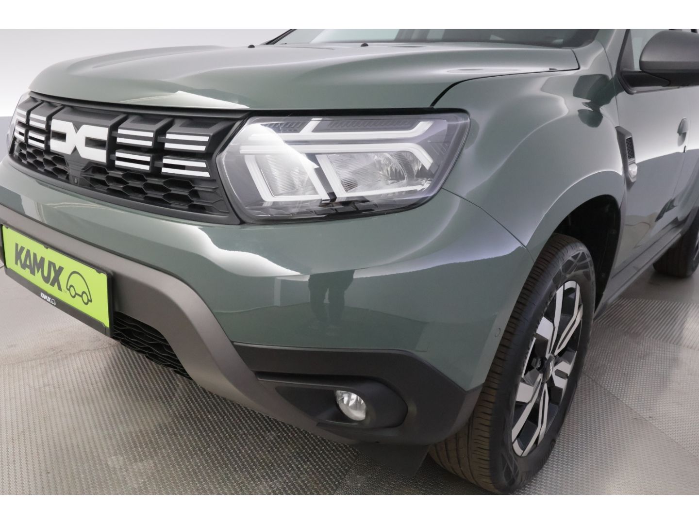 Dacia Duster 1.3TCe Aut.Journey+ - Samsaru's Car Outlet
