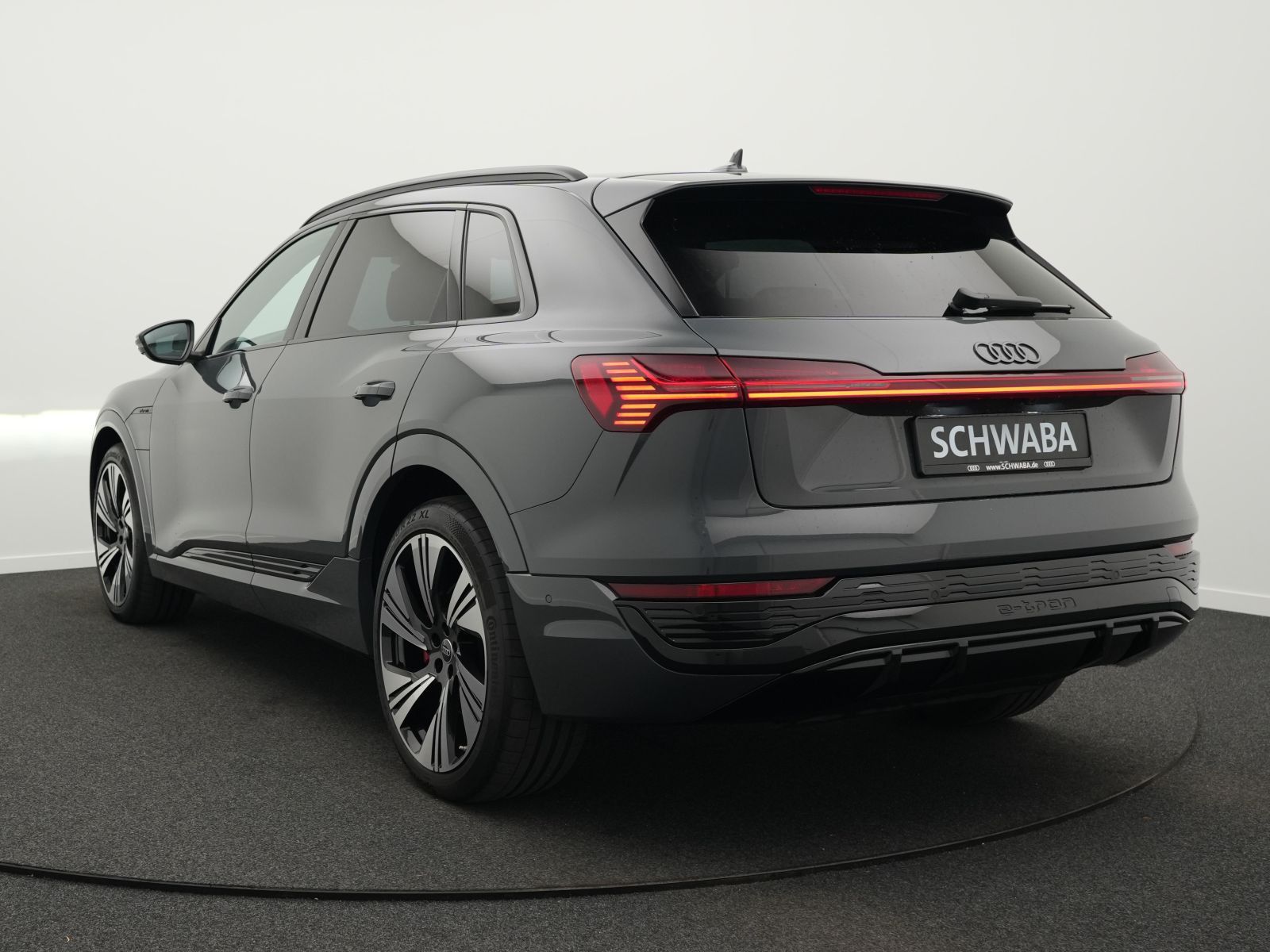 Audi Q8 e-tron 50 quattro 2x S line*Opt.schw*PANO*AHK