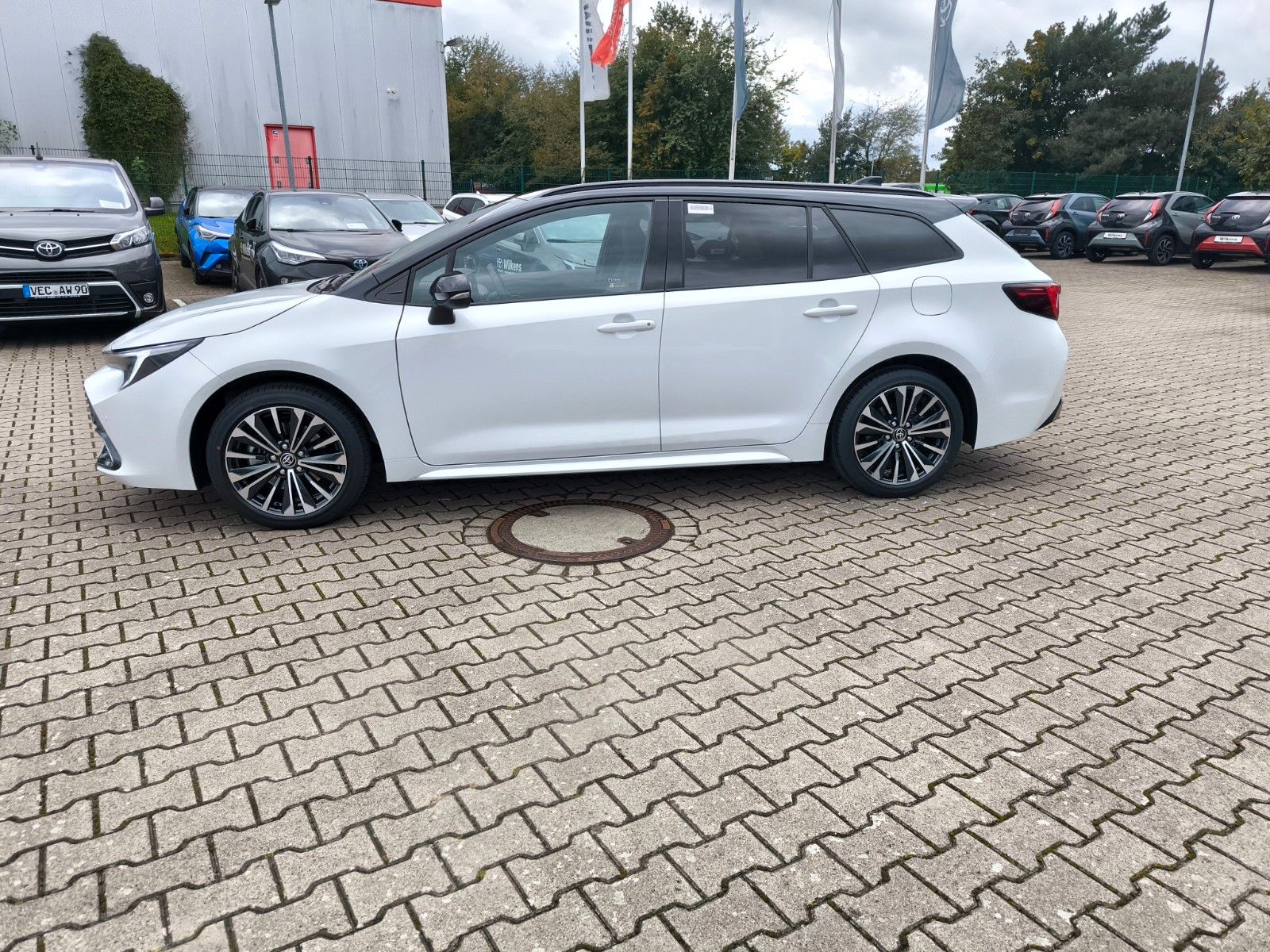Toyota Corolla 2,0 Hybrid TS Finanzierung