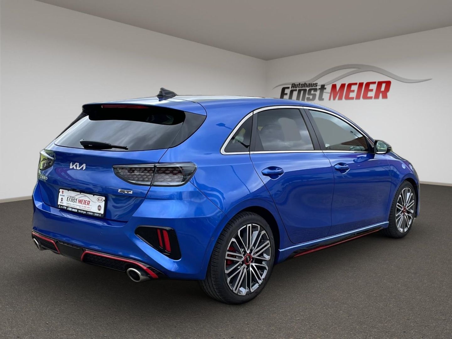 Kia Ceed GT 1.6 T-GDI DCT7 - Samsaru's Car Outlet