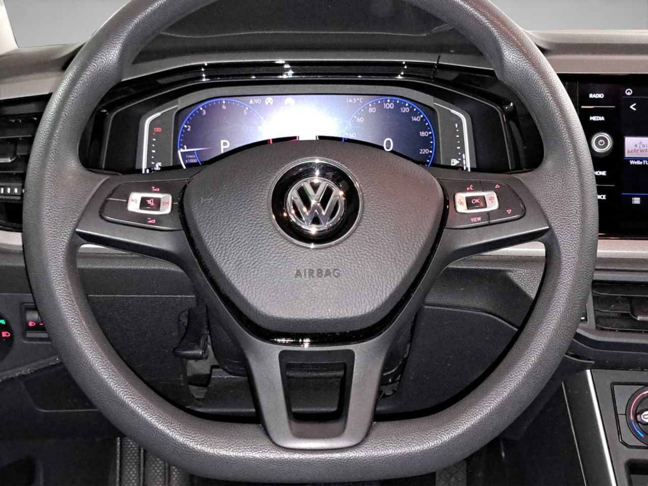 Volkswagen Polo Comfortline TSI DSG - Samsaru's Car Outlet