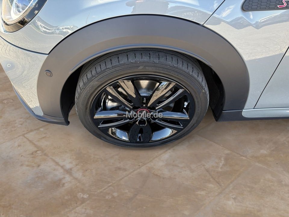 MINI Cooper S Cabrio JCW - Samsaru's Car Outlet
