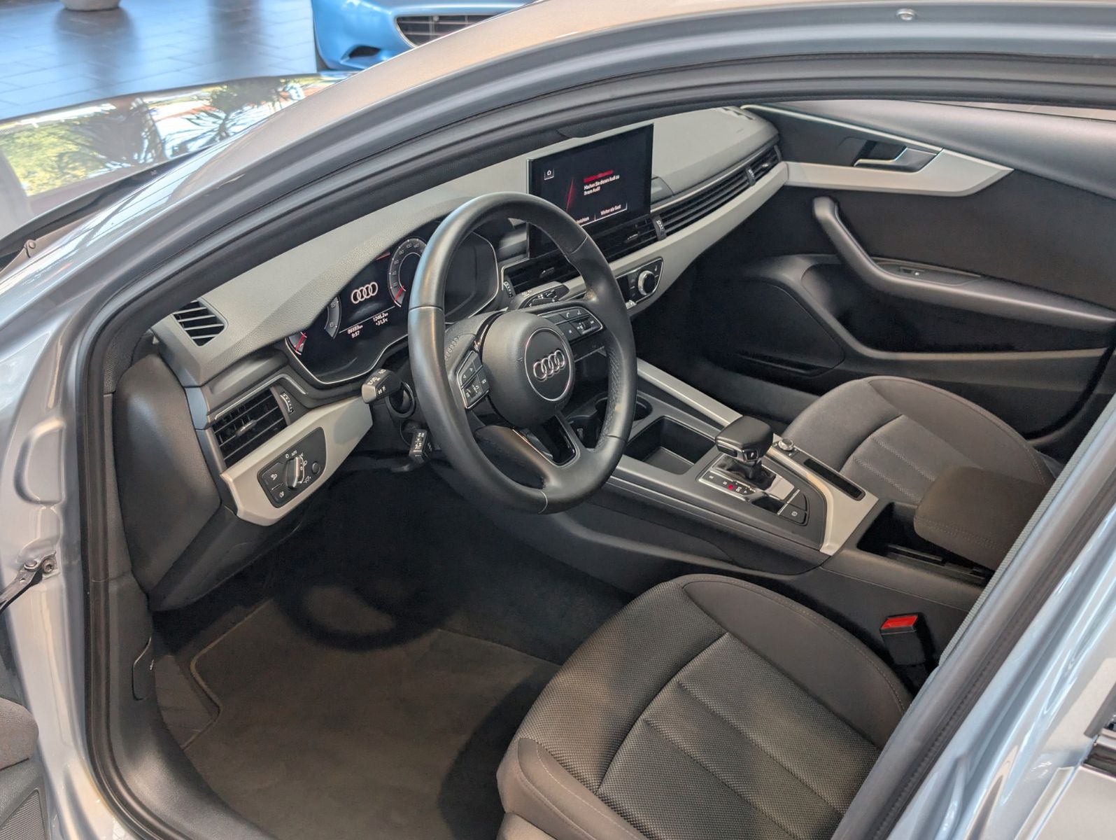 Audi A4 40 TDI S tronic advanced - Samsaru's Car Outlet
