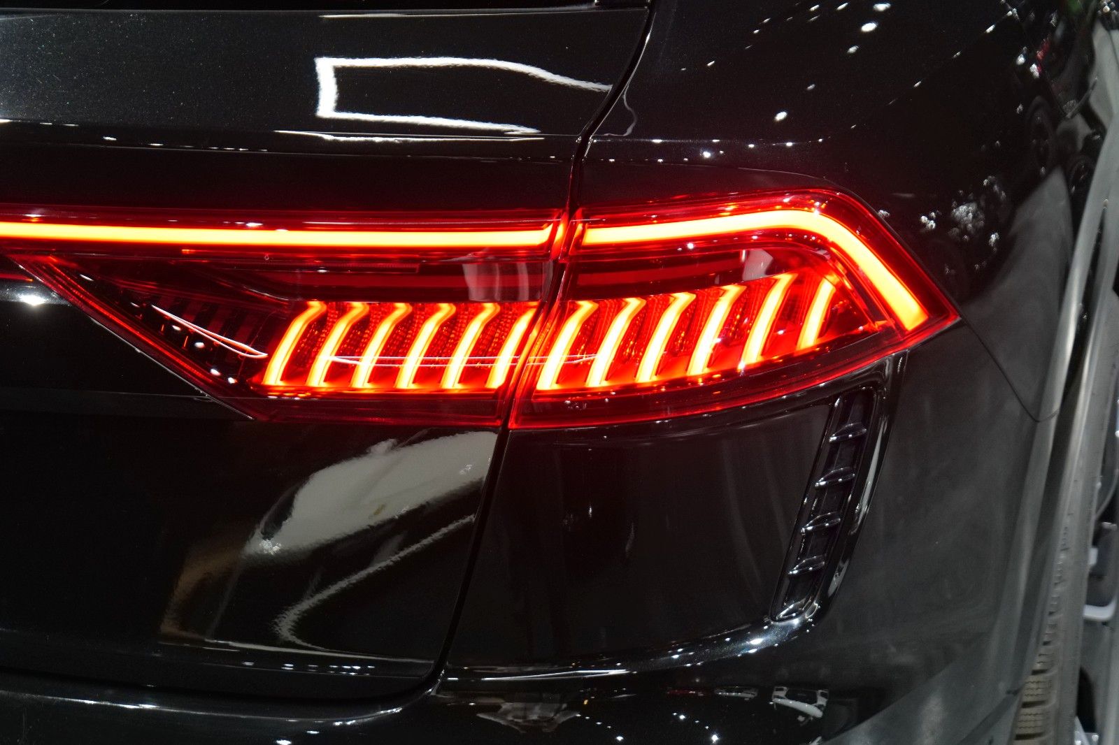 Audi RSQ8 4.0 TFSI quattro*Pano*Keramik*B&O*Luft*