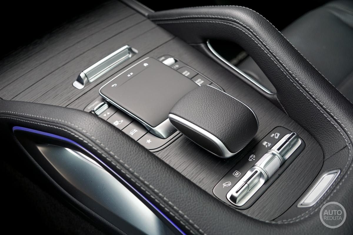 Mercedes-Benz GLE 450 d 4Matic Panorama / Burmester/ AIRMATIC