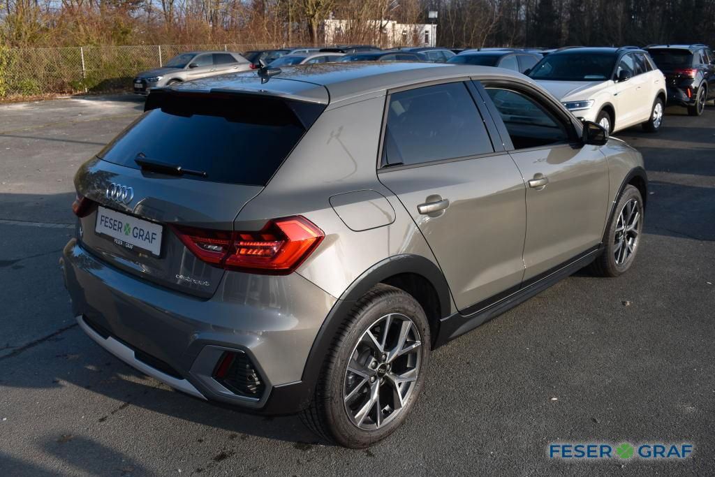 Audi A1 30 TFSI Allstreet S-tronic - Samsaru's Car Outlet