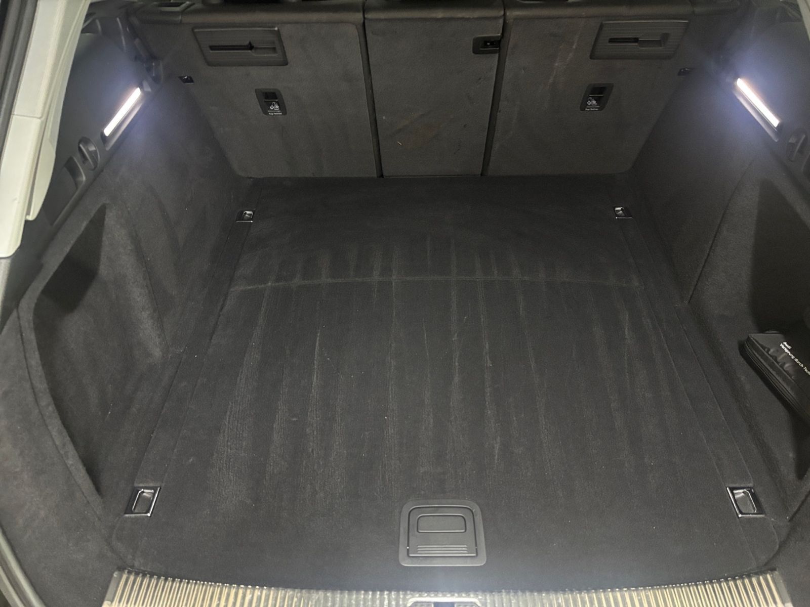 Audi A4 Avant 35 2.0 TDI S tronic - Samsaru's Car Outlet