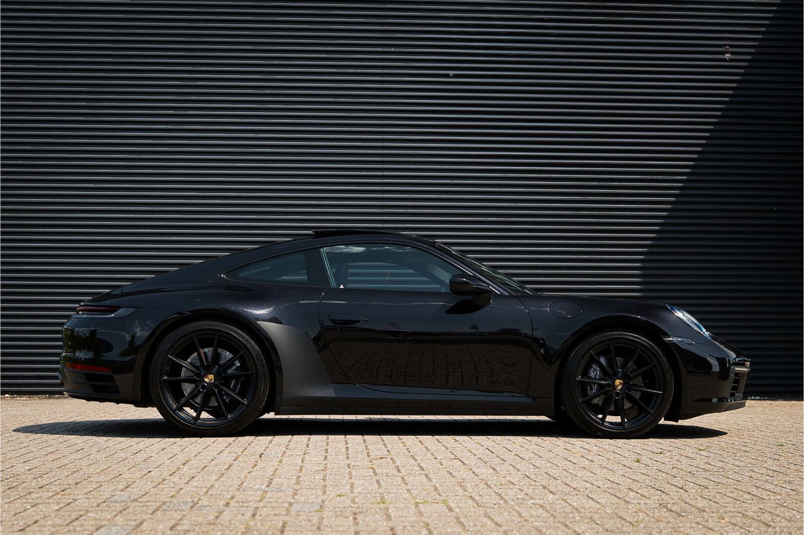 Porsche 992 3.0 Carrera - Samsaru's Car Outlet