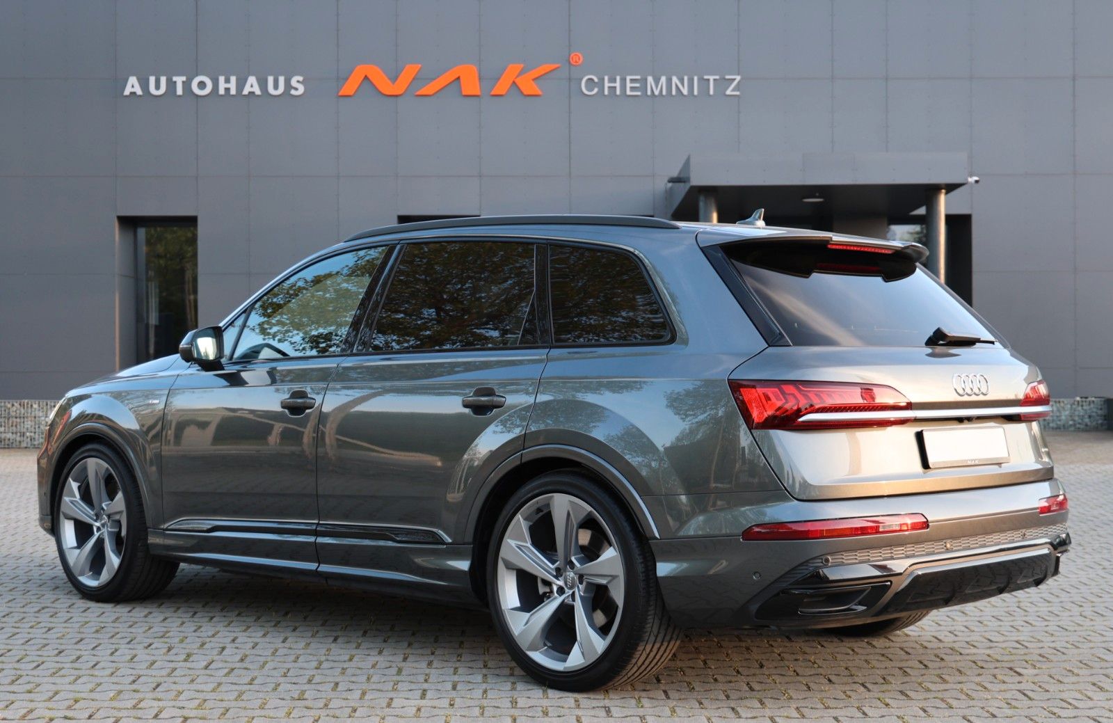 Audi Q7 50 TDI quatt. S line S-Sitz AHK B&O HuD 22''