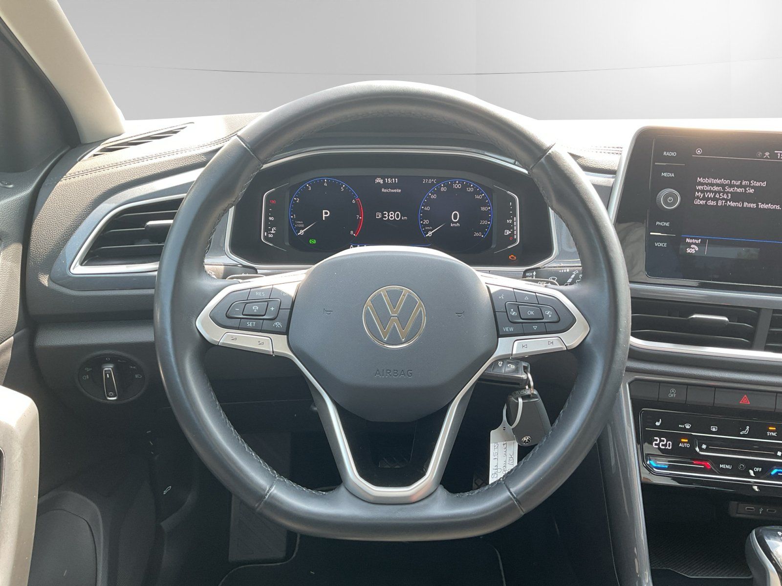 Volkswagen T-Roc 1.5 TSI DSG Style - Samsaru's Car Outlet