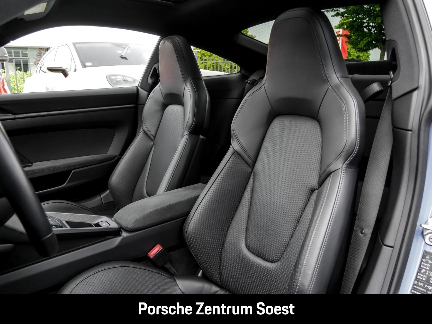 Porsche 911 Carrera 4 GTS/21 Zoll/PASM/LED-Matrix/BOSE